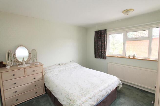 Master Bedroom.JPG