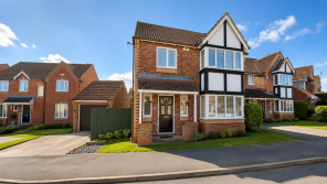 6, Magnolia Close, Northampton NN3 3XE