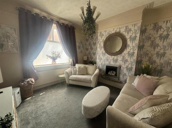 97 Granville Avenue Lounge.jpg