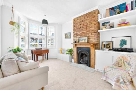 Knotts Green Road, Leyton, London, E10