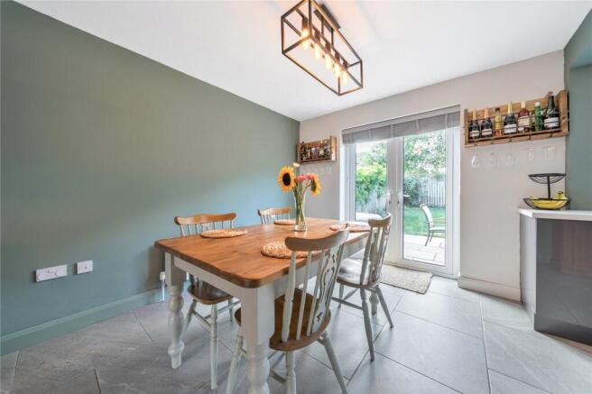 4 bed Detached for sale Image 6