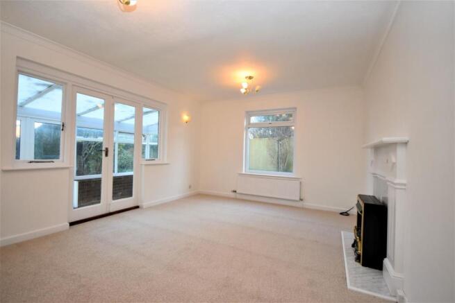 Sitting Room.JPG