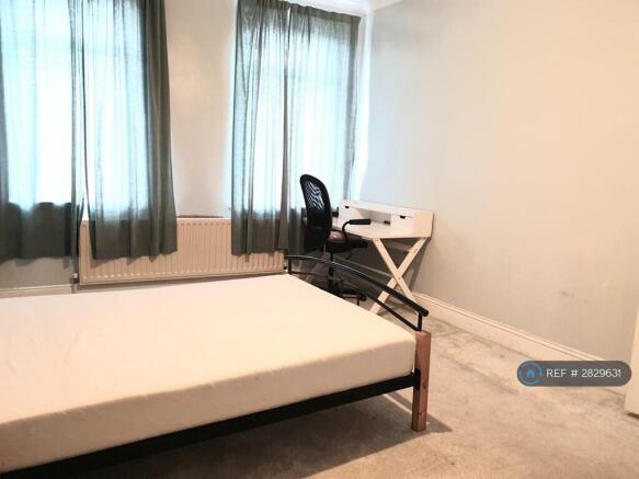 Super Large Bedroom1