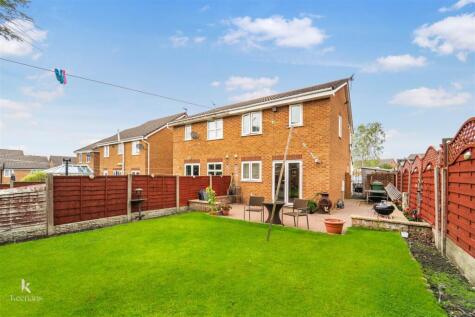 Simmons Way, Clayton Le Moors, Accrington