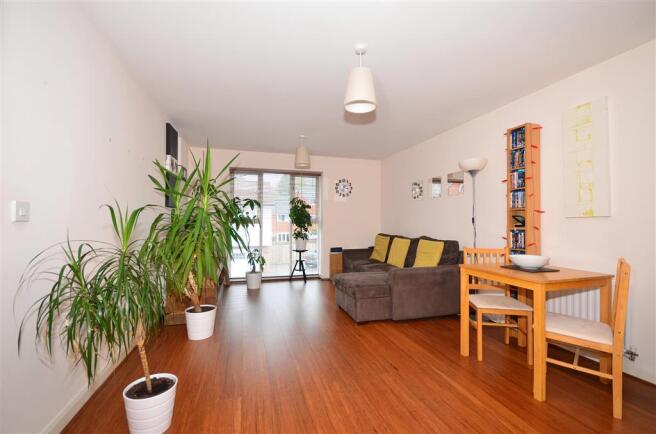 Lounge/Diner/Kitchen
