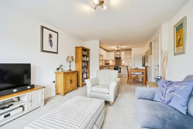 1 bed Apartment for sale Image 7