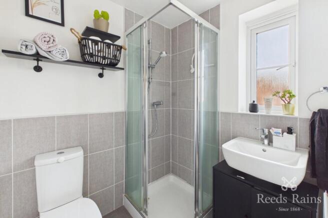 3 bed Semi-Detached for sale Image 9