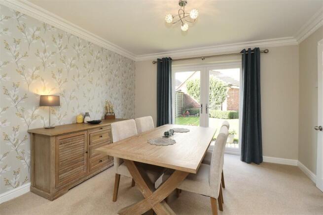 4 bed Detached for sale Image 6