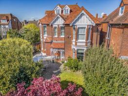14, Craneswater Park, Southsea PO4 0NT