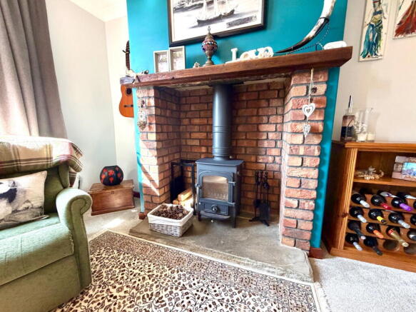 3 bed Semi-Detached for sale Image 7