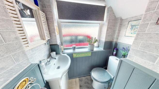 3 bed Semi-Detached for sale Image 10