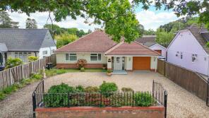 109, Sandy Lane, Ringwood BH24 2LQ