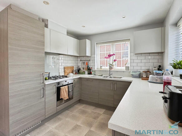 3ddd37ef-F-4AC8-A...