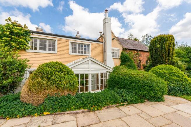 Mill Farm, Mill Lane, Weston Turville, Buckinghamshire, HP22 5RG
