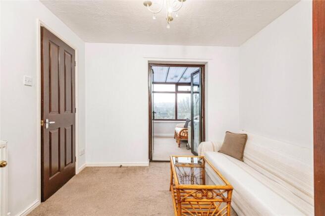 4 bed Detached for sale Image 8