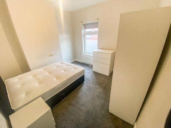 Bedroom Three (2)
