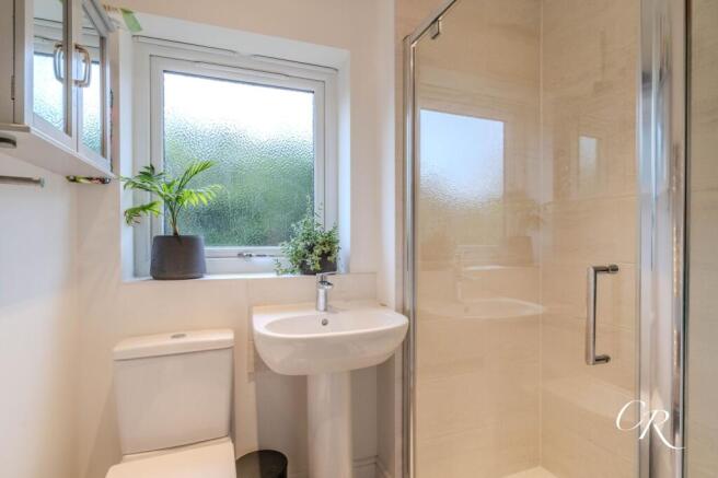 Bedroom & En-suite