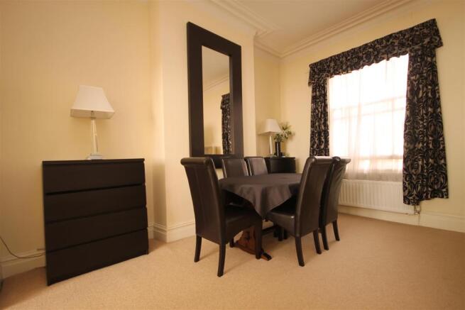 DINING ROOM.JPG
