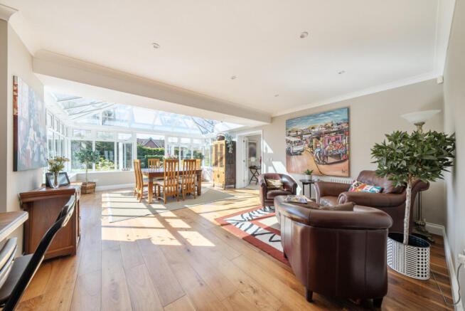 Dining/Conservatory