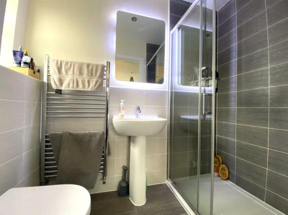 en suite.jpg