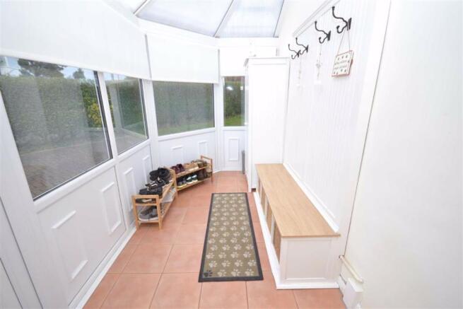 Entrance/Conservatory