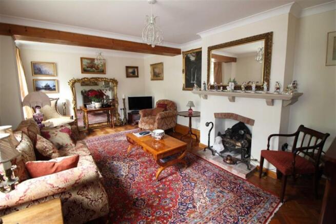 SITTING ROOM