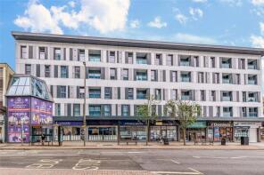 Flat 8, Queensgate, High Street, Redhill RH1 1TZ