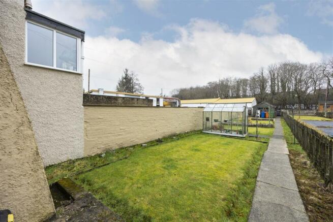 39_AUCHINLOCH_RD_LENZIE_004.JPG