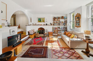 Flat A, 62, Nevern Square, London SW5 9PN