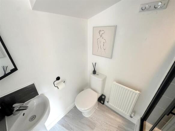 En Suite Shower Room