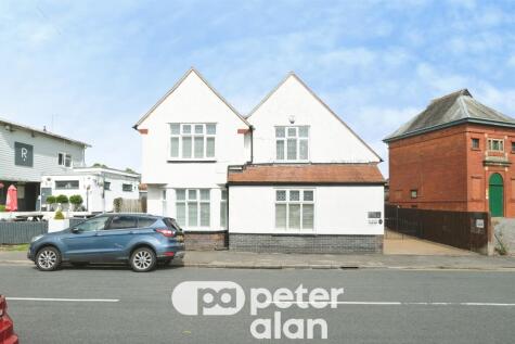 Ridgeway Avenue, Newport