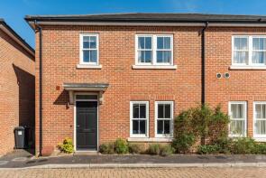 22, Mobbs Close, Slough SL2 4FF