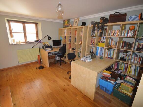 Photo 4