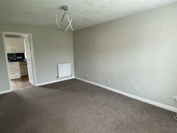 Lounge2.jpg
