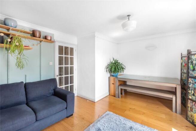 Sitting/Dining Room