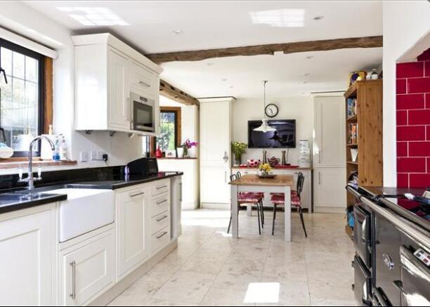 Kitchen/Breakfast