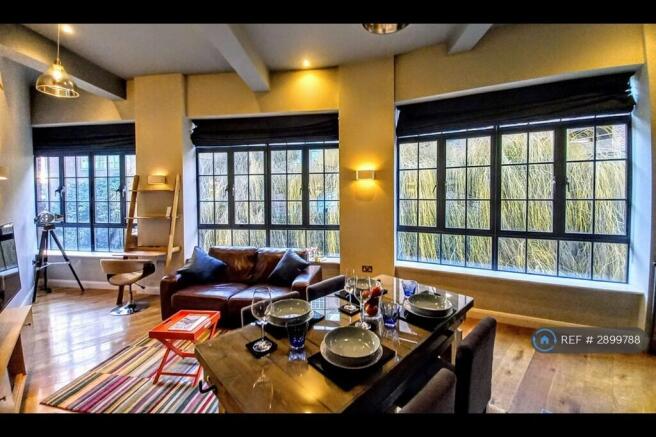 Lounge/Kitchen