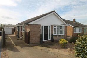 6, Larkfield Drive, Harrogate HG2 0BX