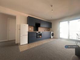 16, Allan Lane, Dundee DD1 3EU