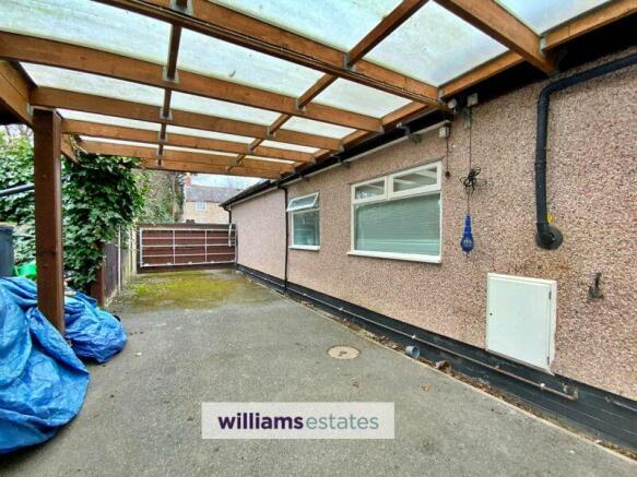 car port & driveway