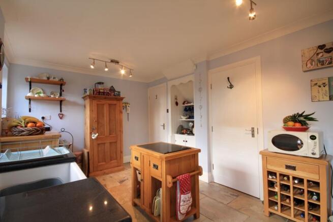 Photo 12