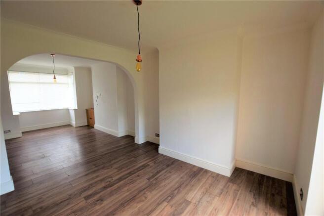 Lounge To Dining Rm