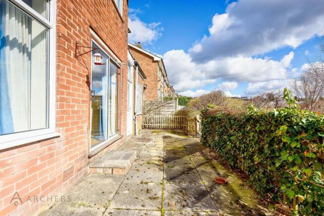 32HallamshireRoad(Exterior)(8of8).jpg