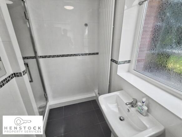 3 bed Semi-Detached to rent Image 8