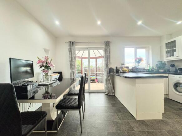 Kitchen Diner