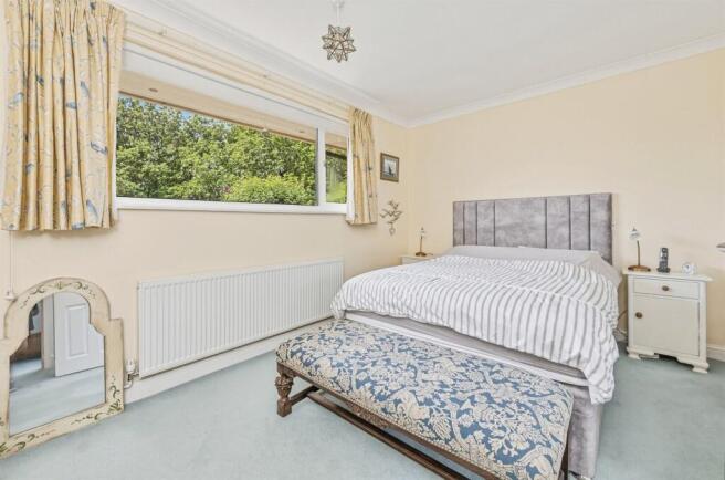 3 bed Detached Bungalow for sale Image 7