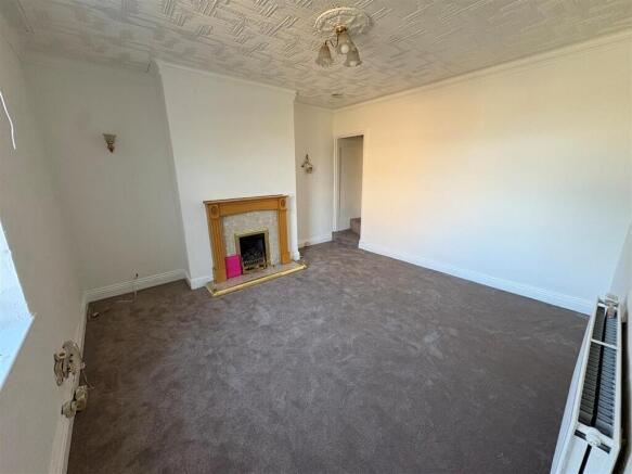 Haycliffe Road, Little Horton, Bradford photo 4