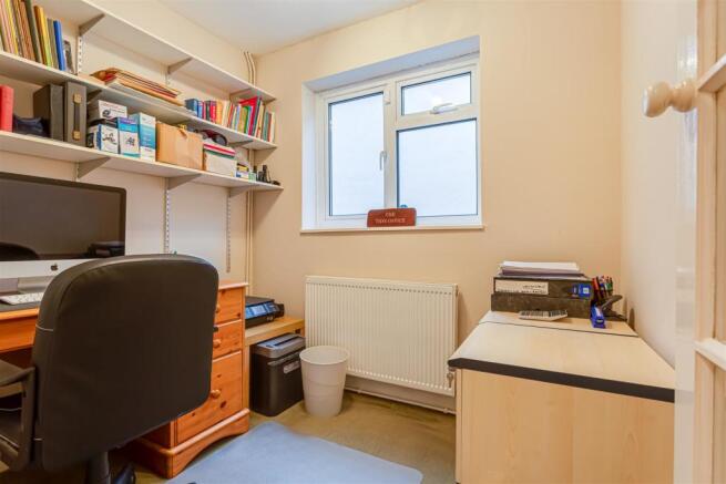 house-nork-way-banstead-121.jpg