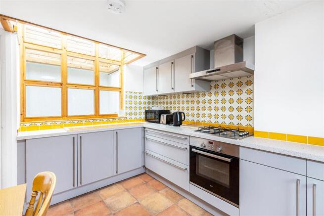 30435_davies__and__davies_62d_oakfield_road_5_lo.j
