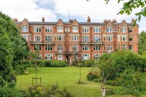 2, Richmond Bridge Mansions, Willoughby Road, Twickenham TW1 2QJ